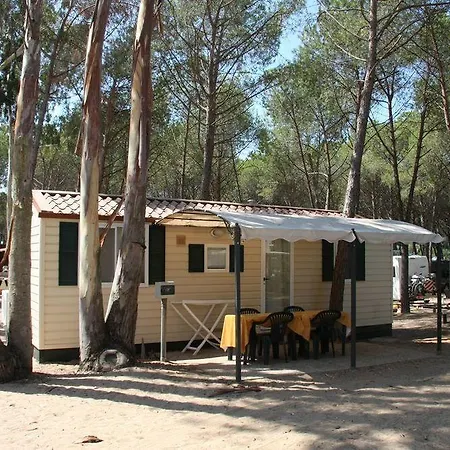 Üdülőpark Spinnaker 4*
